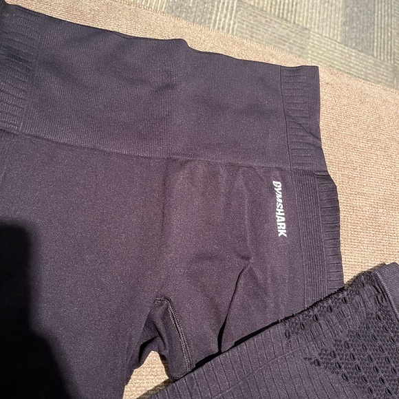 Gymshark leggings - Picture 2 of 3